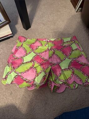 crown & ivy Pink and Lime Patterned Scalloped Hem Skort